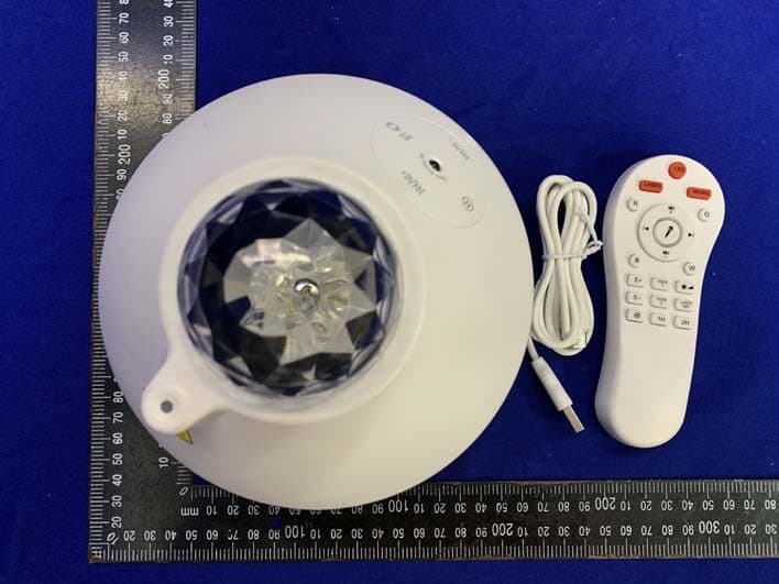 Wi-Fi Music Star Light - FCC ID 2AXGNSKE-YZX02 - Shenzhen Skoe Technology Co., Ltd. (4)