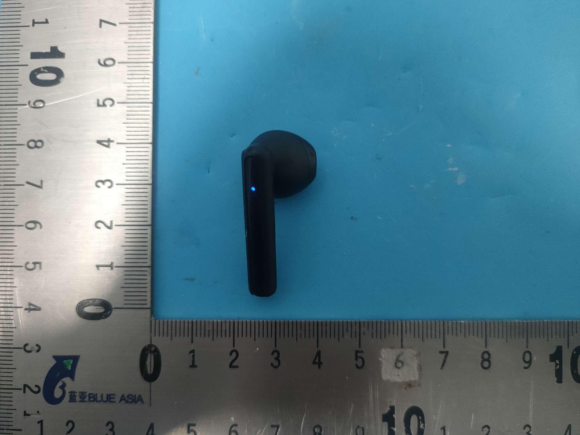 True wireless earbuds - FCC ID 2AXI9IT108 - Shenzhen RB-LINK Intelligent Technology Co., Ltd (4)