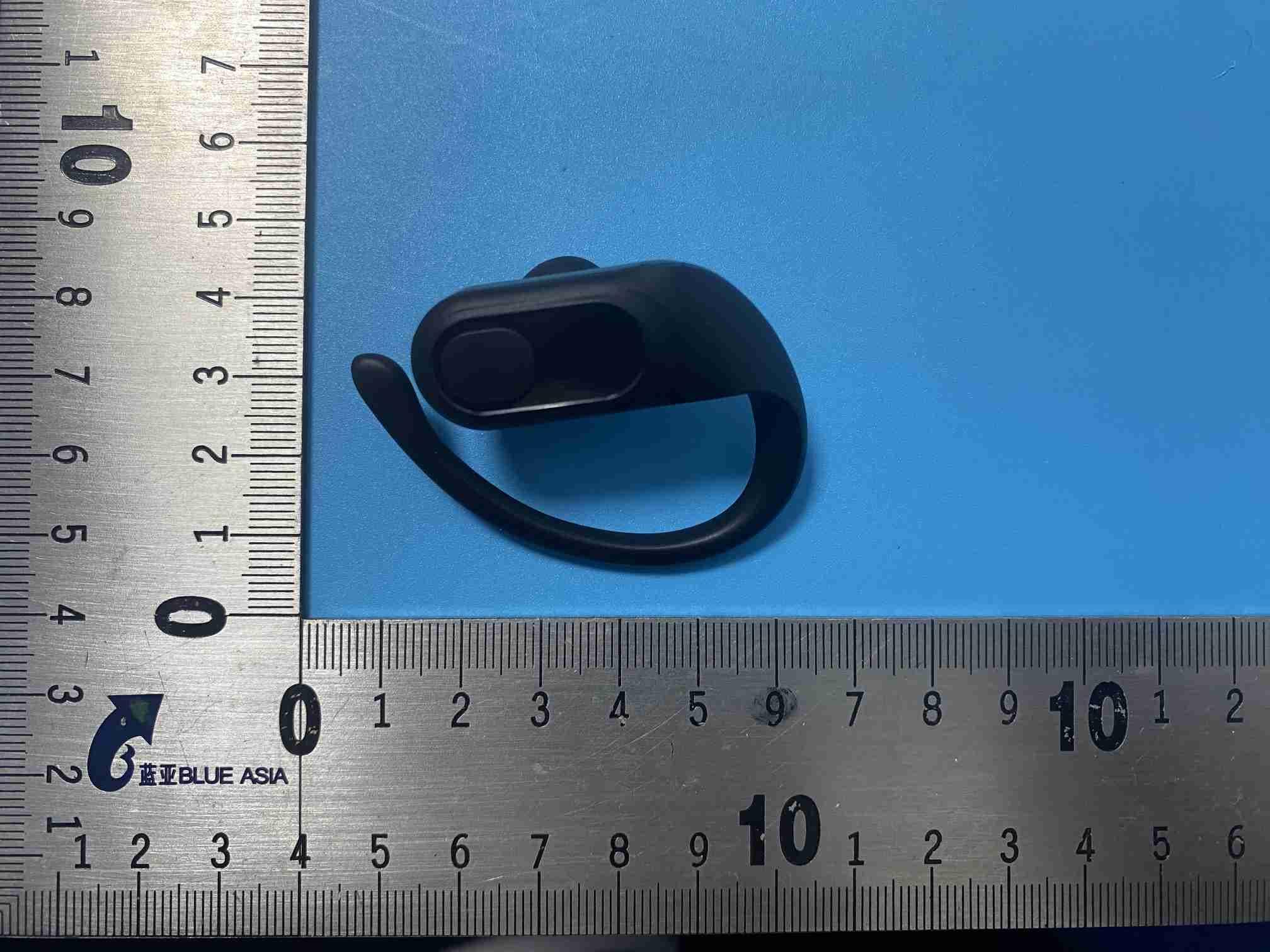 True wireless earbuds - FCC ID 2AXI9R8 - Shenzhen RB-LINK Intelligent Technology Co., Ltd (2)
