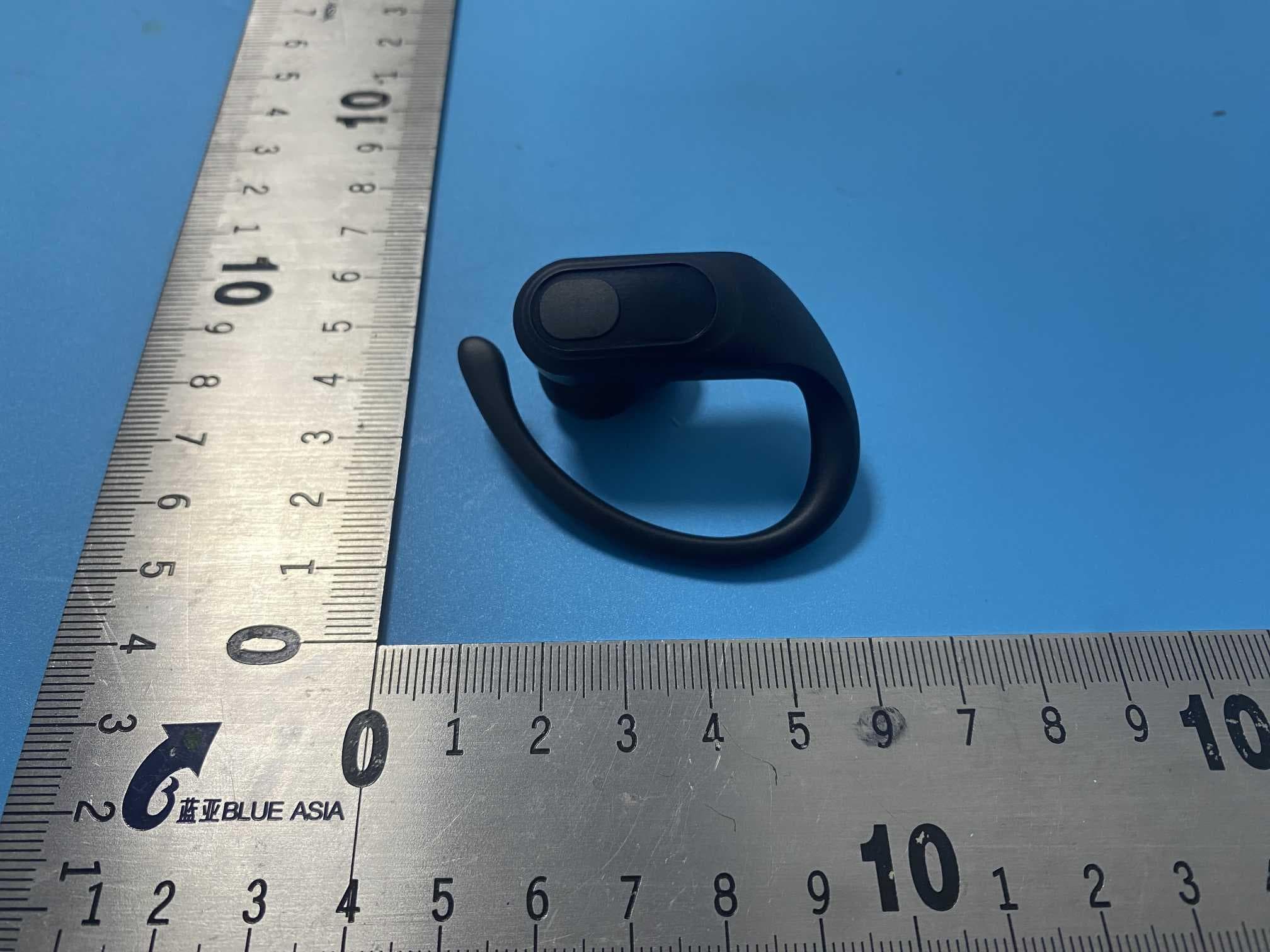 True wireless earbuds - FCC ID 2AXI9R8 - Shenzhen RB-LINK Intelligent Technology Co., Ltd (4)
