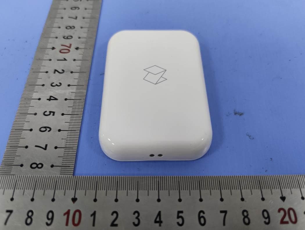 Zero Wireless Qi Pad - FCC ID 2AXIQ-AP20A1 - Zero International Limited (3)