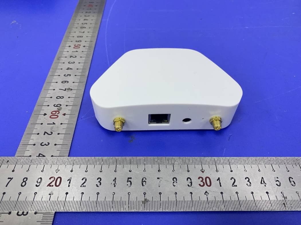 Butler - FCC ID 2AXIT-VN-BTLR-01 - Adversign Media GmbH (4)