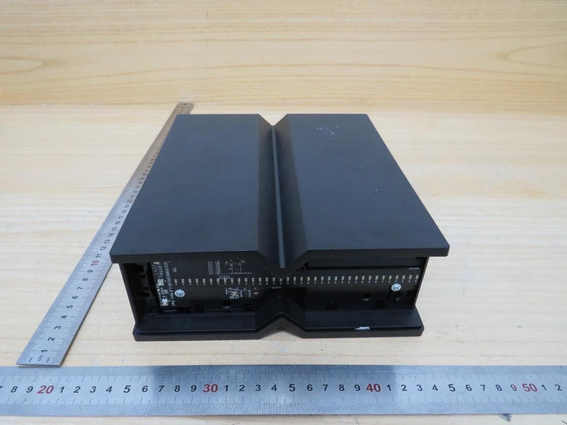 BE9300 Tri-Band Wi-Fi 7 Router - FCC ID 2AXJ4BE550 - TP-Link Corporation Limited (4)