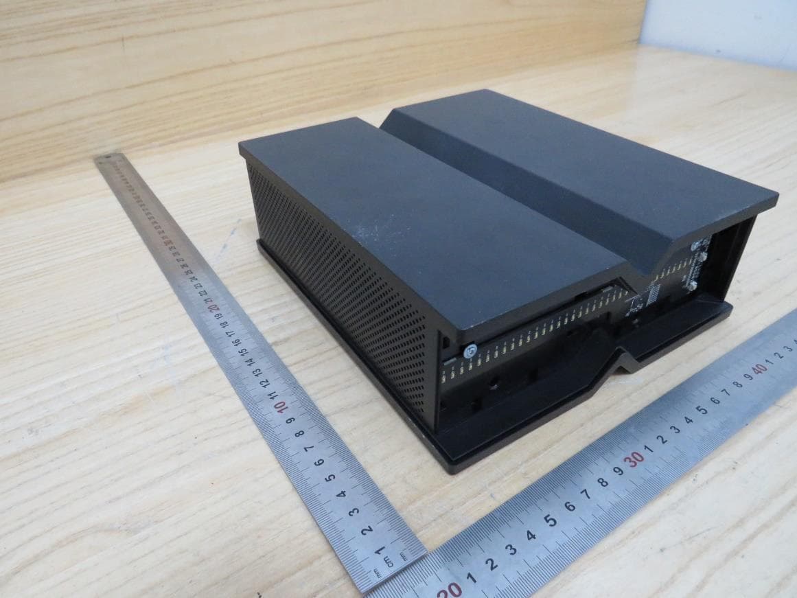 BE9300 Tri-Band Wi-Fi 7 Router - FCC ID 2AXJ4BE550 - TP-Link Corporation Limited (2)