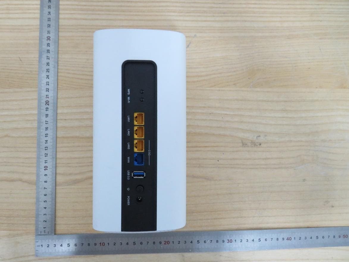AXE7800 Tri-Band Wi-Fi 6E Router - FCC ID 2AXJ4EX920 - TP-Link Corporation Limited (3)