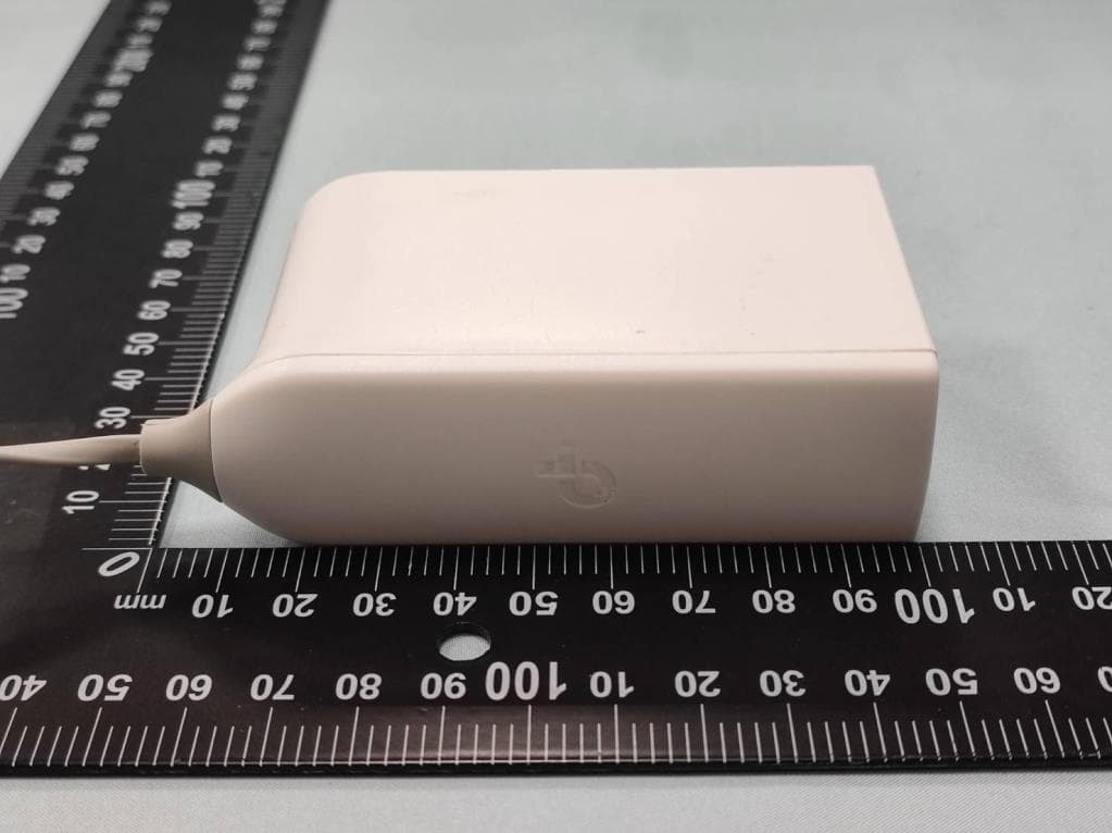 AX7800 Whole Home Mesh Wi-Fi 6 System - FCC ID 2AXJ4X95 - TP-Link Corporation Limited (4)