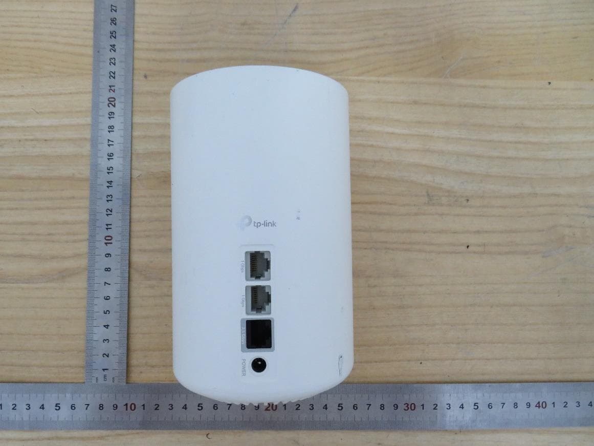 AXE5400 Whole Home Mesh Wi-Fi 6E System - FCC ID 2AXJ4XE75V3 - TP-Link Corporation Limited (4)