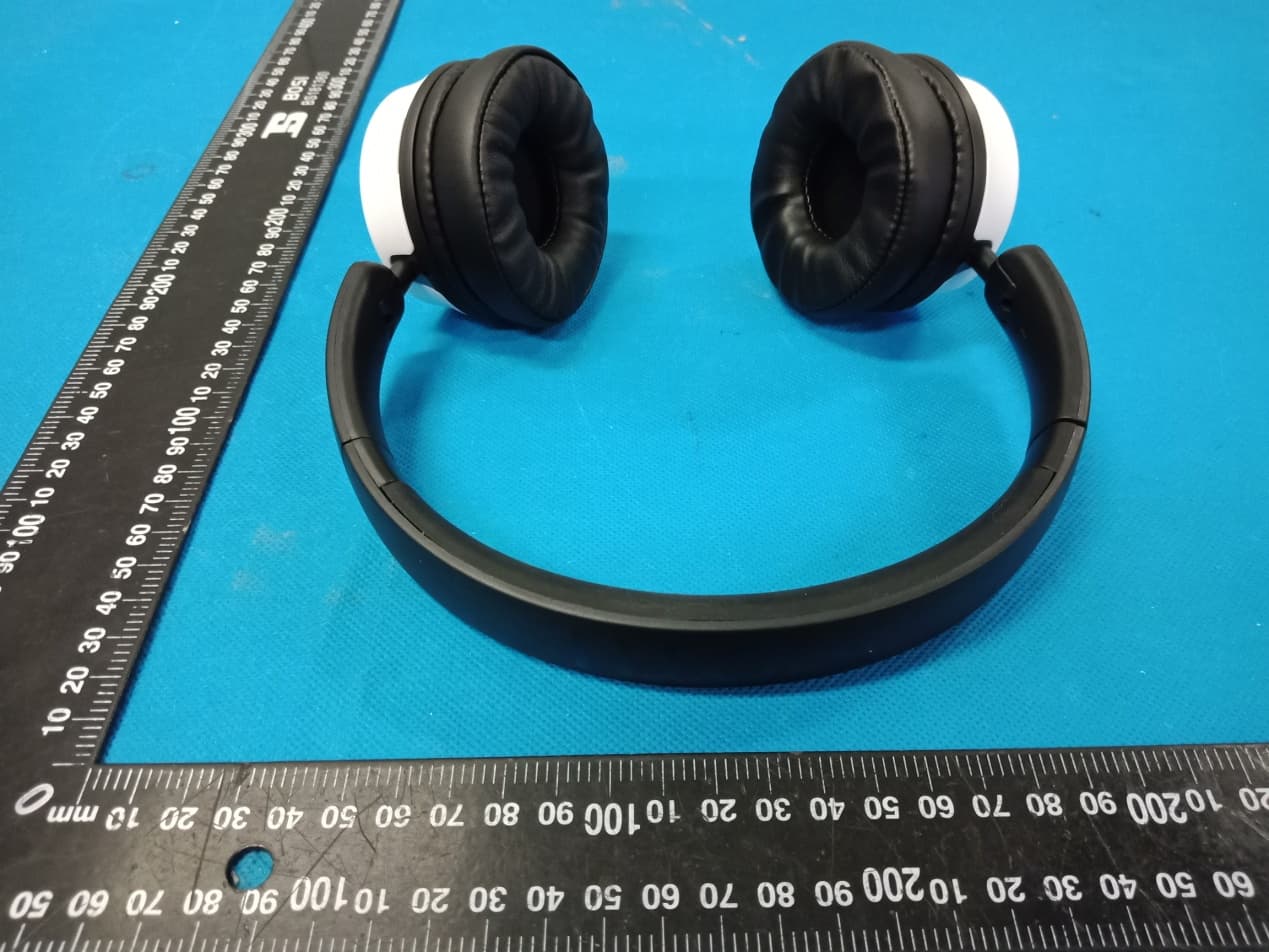 Bluetooth Headphone - FCC ID 2AXJ7-MOTHONEAR - MIXX LIMITED
