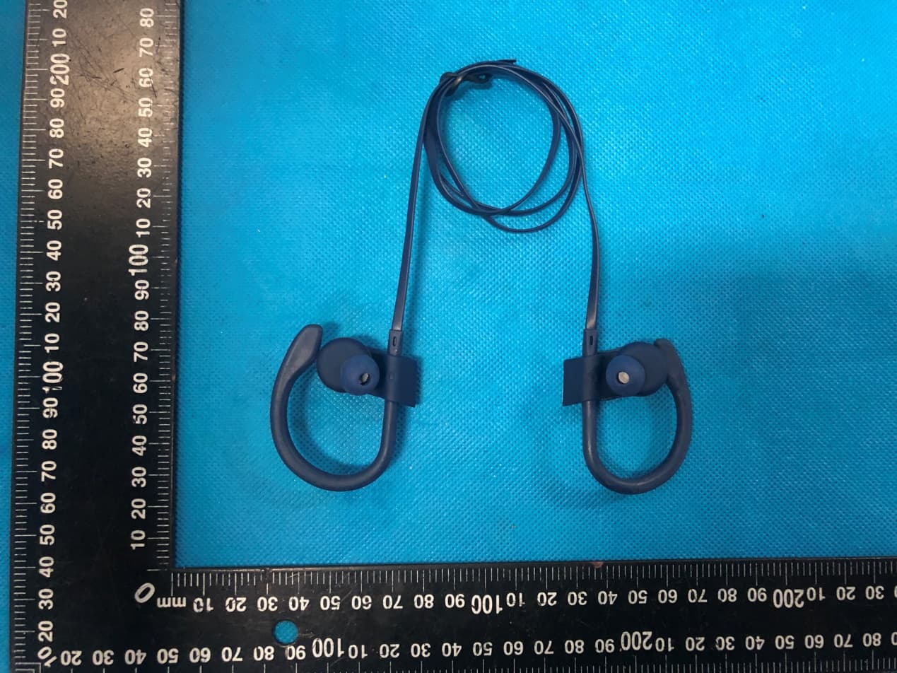 Wireless Headphones - FCC ID 2AXK8-EP333 - Dongguan Baolifeng Electronic Technology Co., Ltd