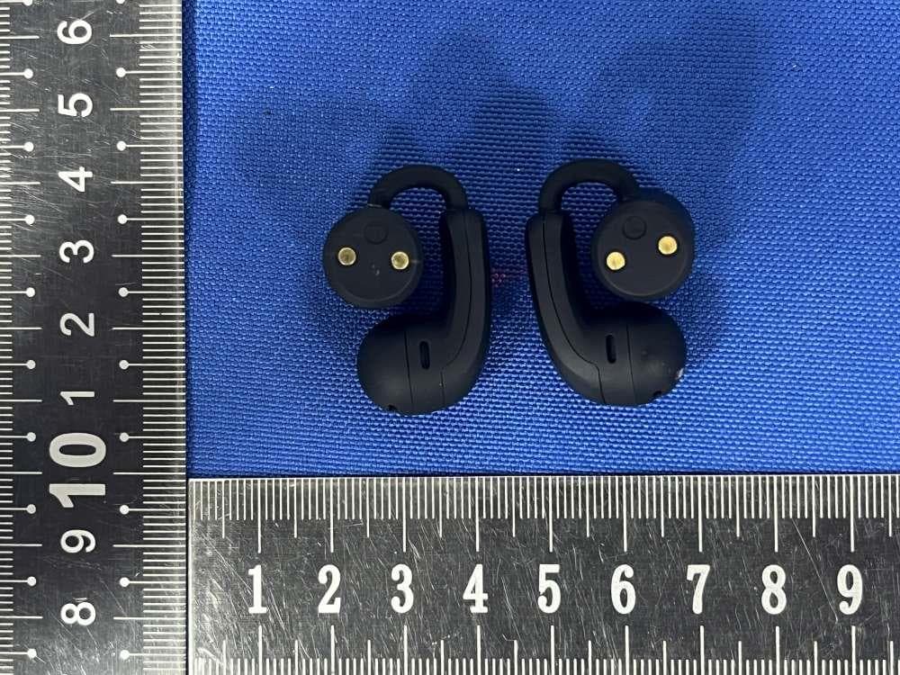 Bluetooth Headset - FCC ID 2AXK8-SP51 - Dongguan Baolifeng Electronic Technology Co., Ltd (2)