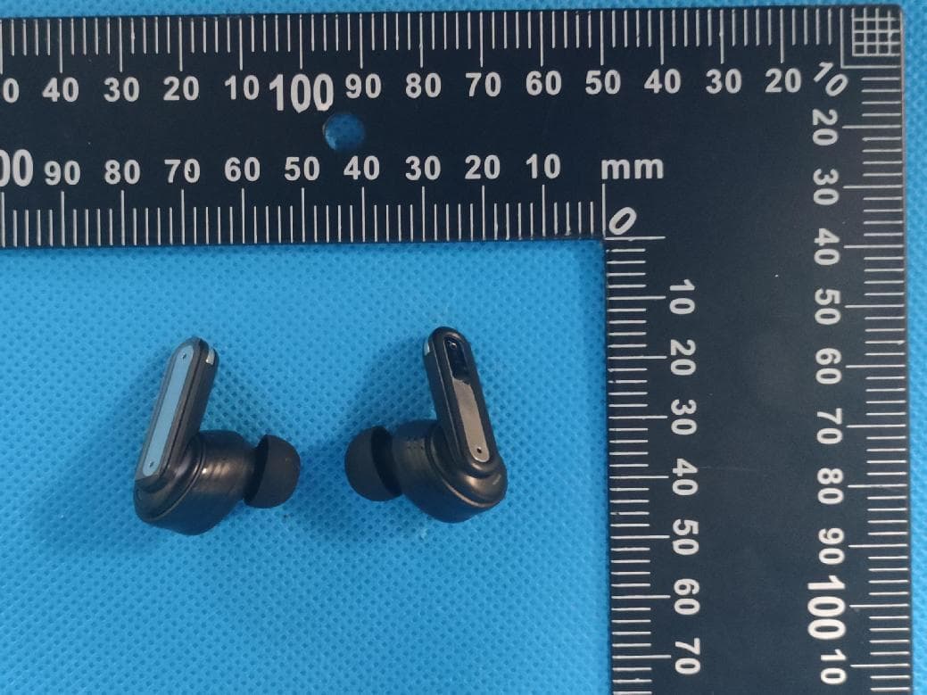 Bluetooth Headset - FCC ID 2AXK8-SP99 - Dongguan Baolifeng Electronic Technology Co., Ltd (3)