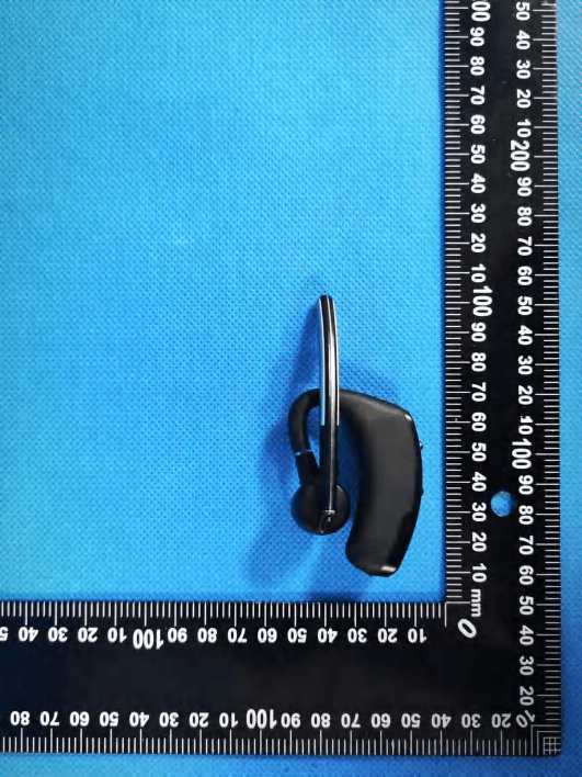 Wireless earphone - FCC ID 2AXK8-V8 - Dongguan Baolifeng Electronic Technology Co., Ltd