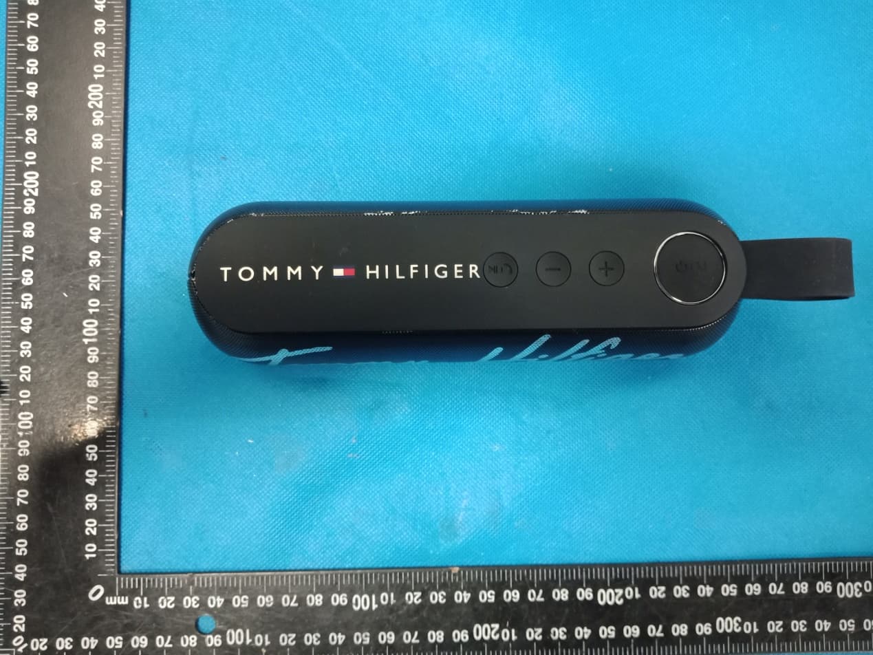 Wireless speaker - FCC ID 2AXK8-WS103 - Dongguan Baolifeng Electronic Technology Co., Ltd (3)