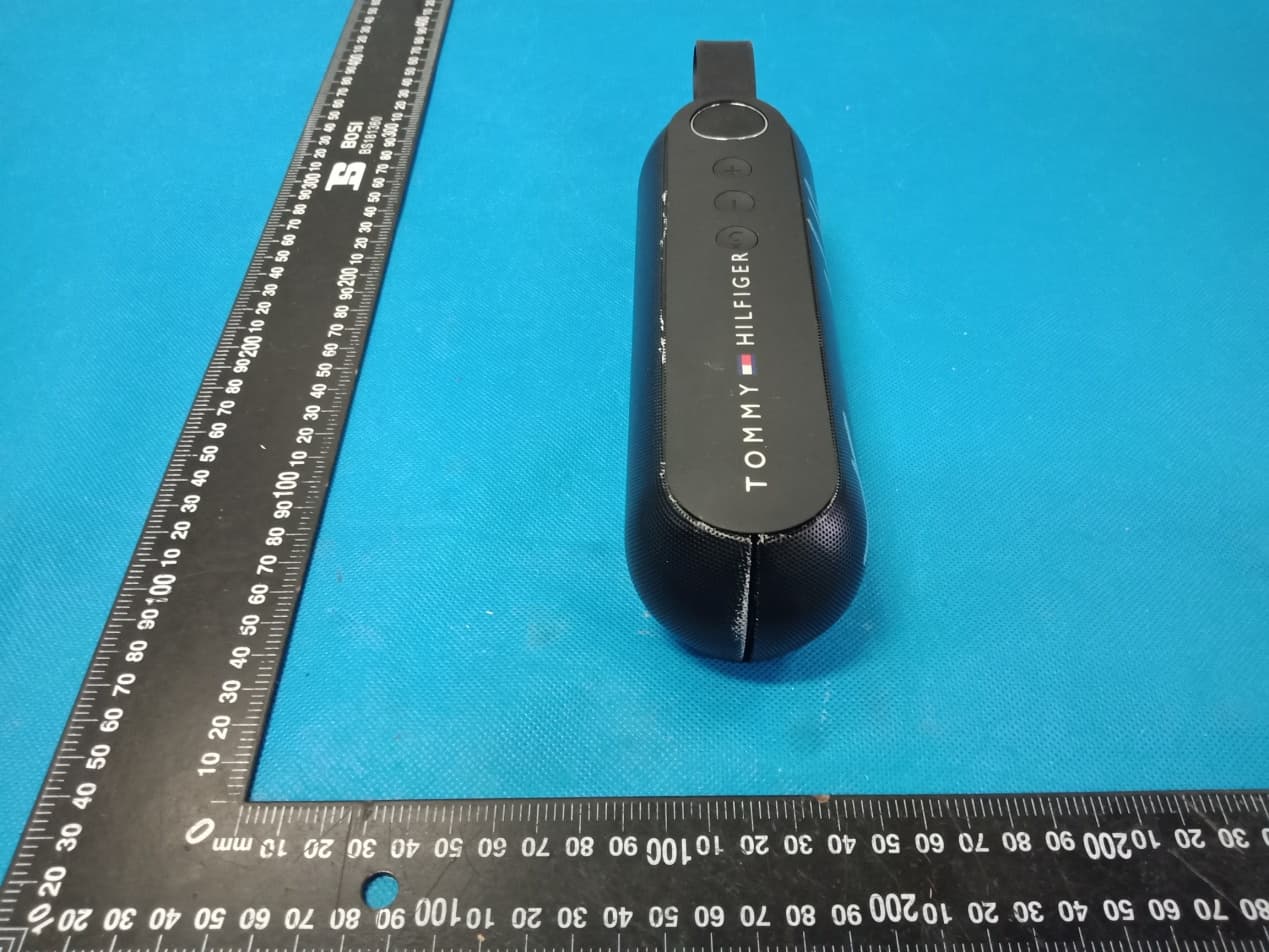 Wireless speaker - FCC ID 2AXK8-WS103 - Dongguan Baolifeng Electronic Technology Co., Ltd (4)