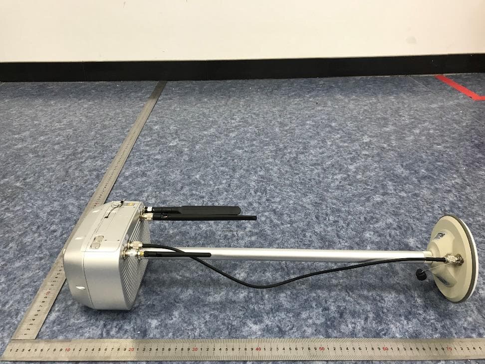 EAVision RTK Base Station - FCC ID 2AXLB-EAVBAS20 - Suzhou EAVision Robotic Technologies Co., Ltd. (3)