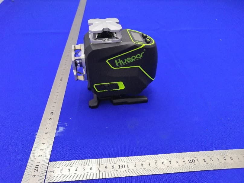 Laser level - FCC ID 2AXME-S04CG - Zhuhai WUKON Optoelectronics Technology Co., Ltd (4)