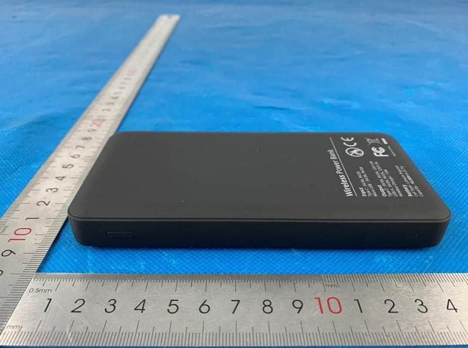 Wireless Charging Power Bank - FCC ID 2AXMQ-PBD100W2 - Shenzhen iSonteck Co., Ltd. (5)