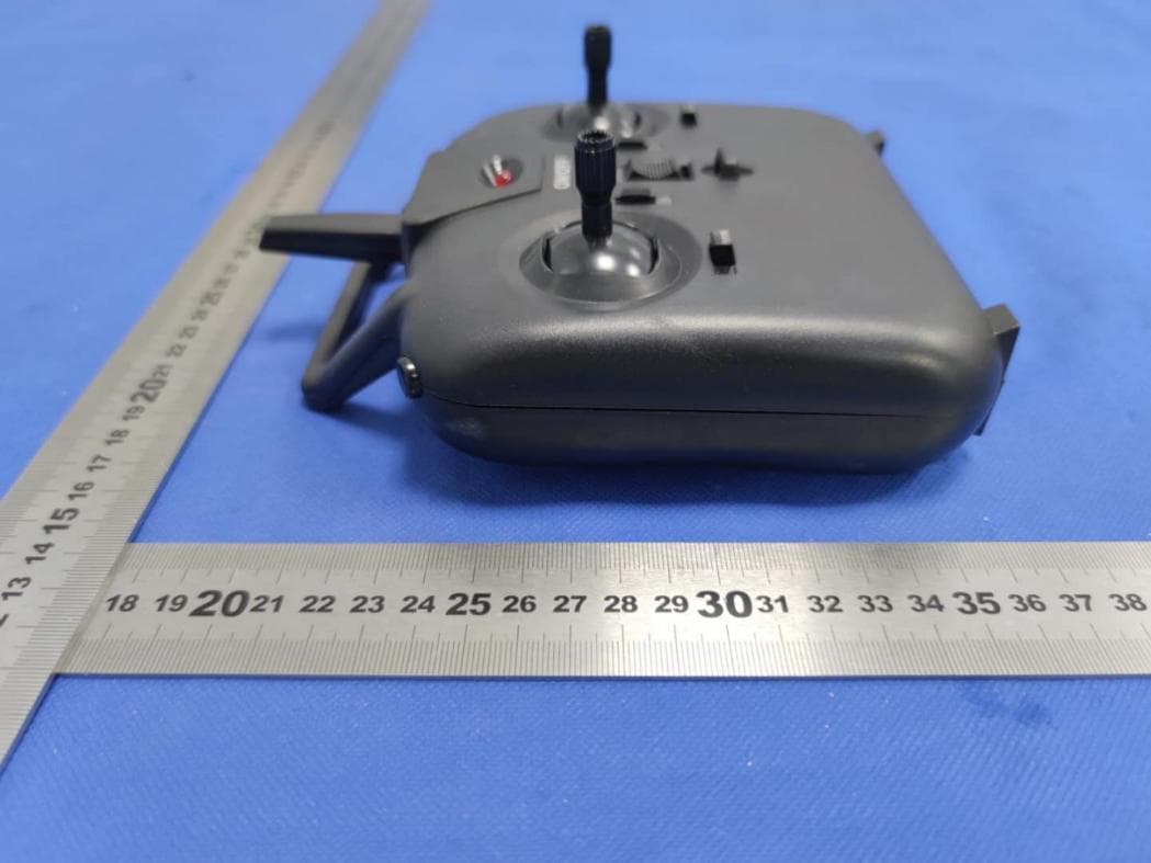 Remote control model - FCC ID 2AXOW-C119 - Shenzhen Xiaopan Technology Co., Ltd (4)