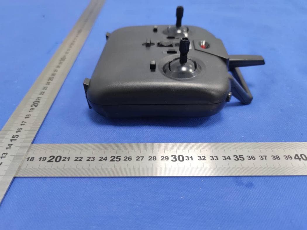 Remote control model - FCC ID 2AXOW-C119 - Shenzhen Xiaopan Technology Co., Ltd (3)
