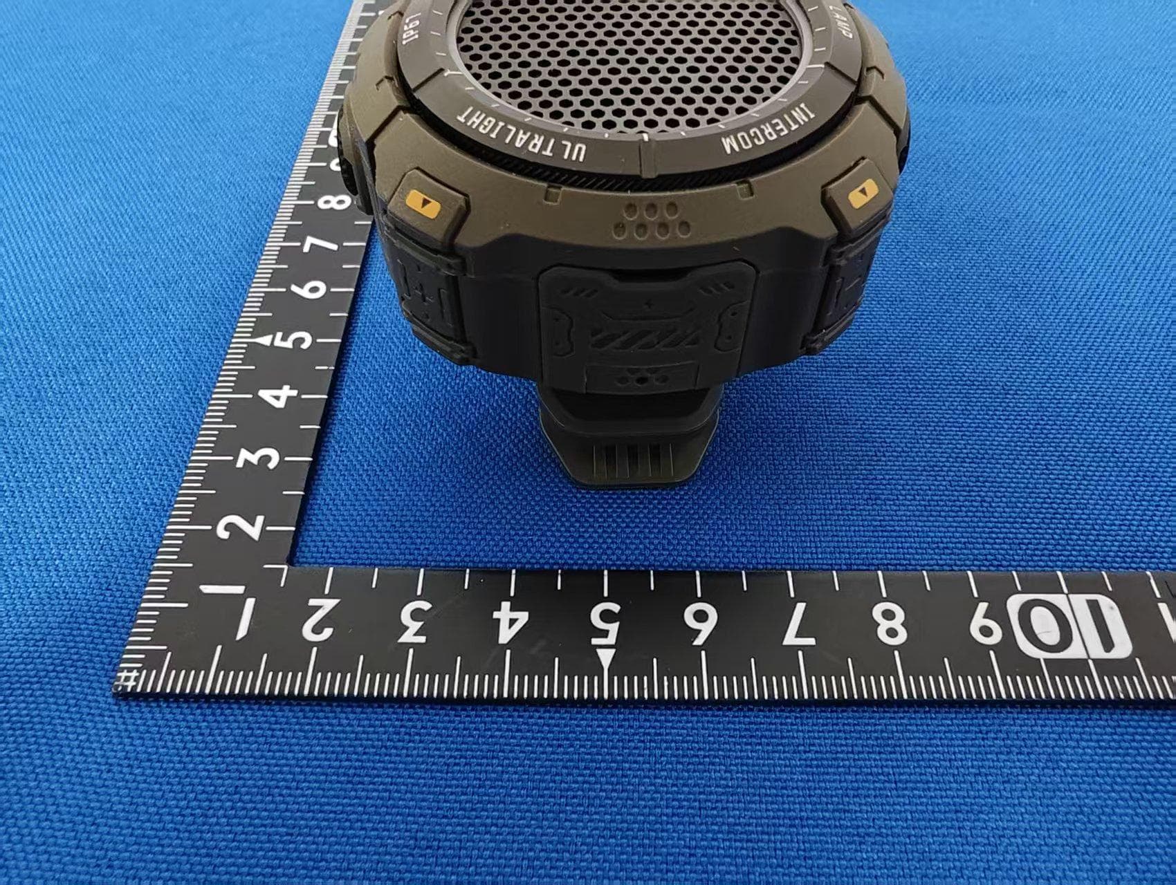 Bluetooth Speaker - FCC ID 2AXOX-S2409 - Shenzhen See Me Here Electronic Co.,Ltd (2)