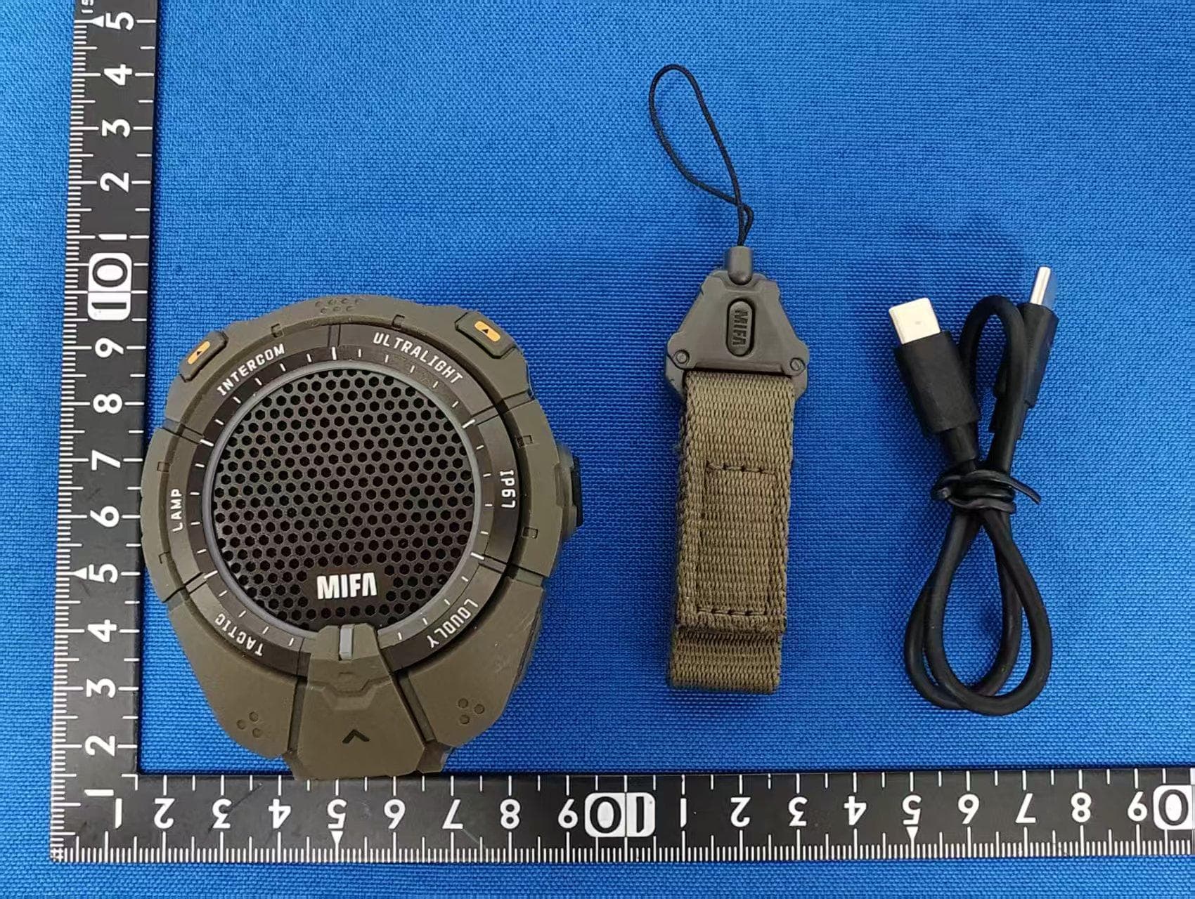 Bluetooth Speaker - FCC ID 2AXOX-S2409 - Shenzhen See Me Here Electronic Co.,Ltd