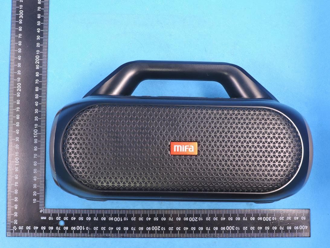 Wireless Speaker - FCC ID 2AXOX-WILDBOX - Shenzhen See Me Here Electronic Co.,Ltd