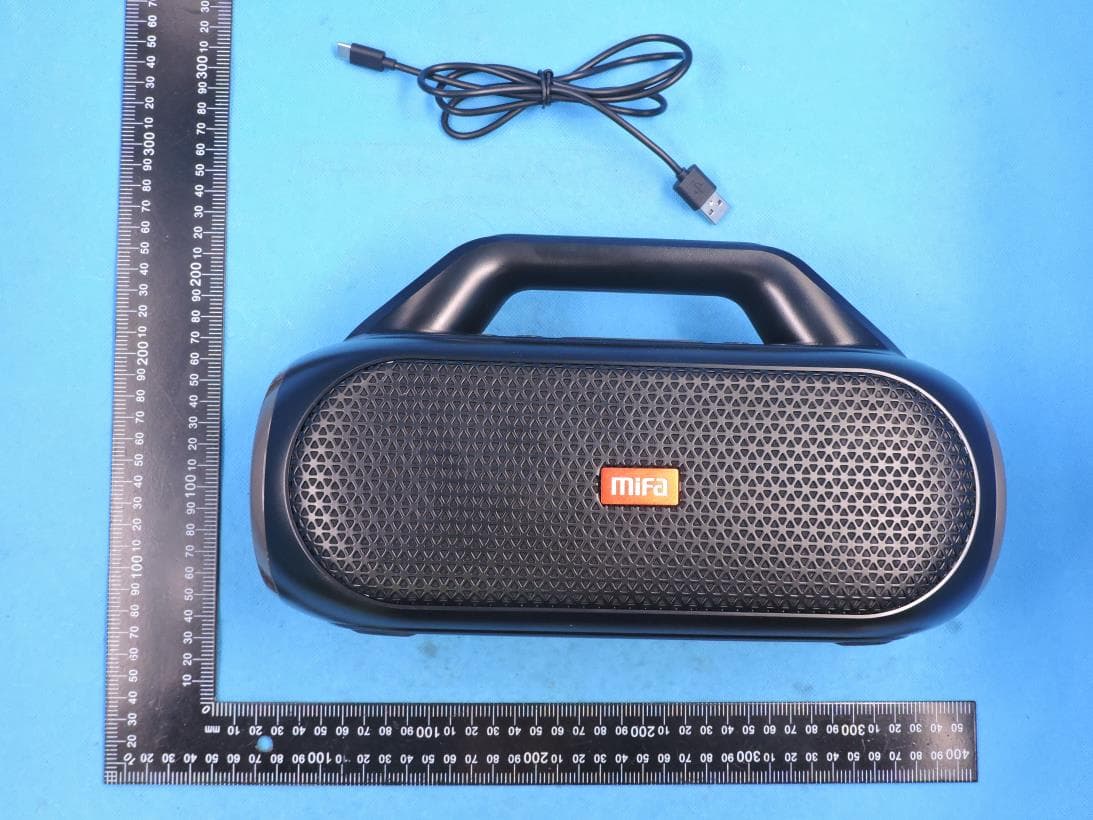 Wireless Speaker - FCC ID 2AXOX-WILDBOX - Shenzhen See Me Here Electronic Co.,Ltd (4)