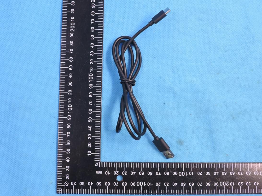 Wireless Speaker - FCC ID 2AXOX-WILDBOX - Shenzhen See Me Here Electronic Co.,Ltd (3)