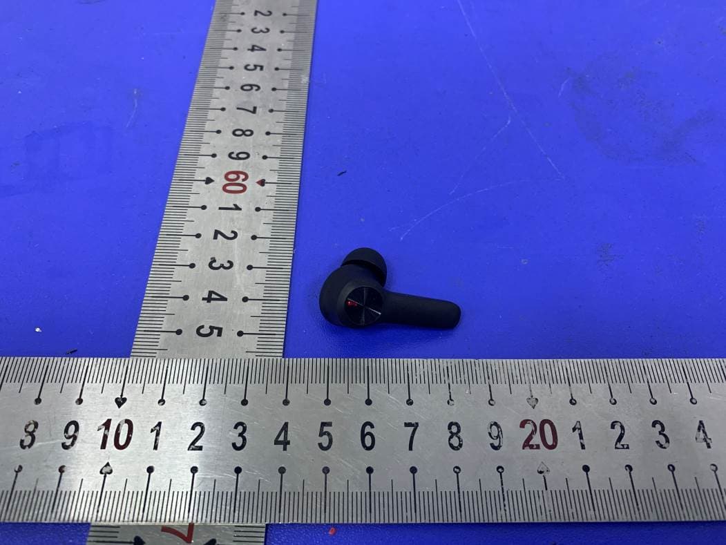 Wireless Sport Earbuds - FCC ID 2AXOX-X18 - Shenzhen See Me Here Electronic Co.,Ltd (5)