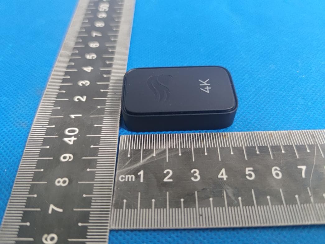 Glorious Wireless Mouse Receiver- Gen 2  PRO4K/8KHz Edition - FCC ID 2AXP2-GPK23 - Glorious LLC (5)