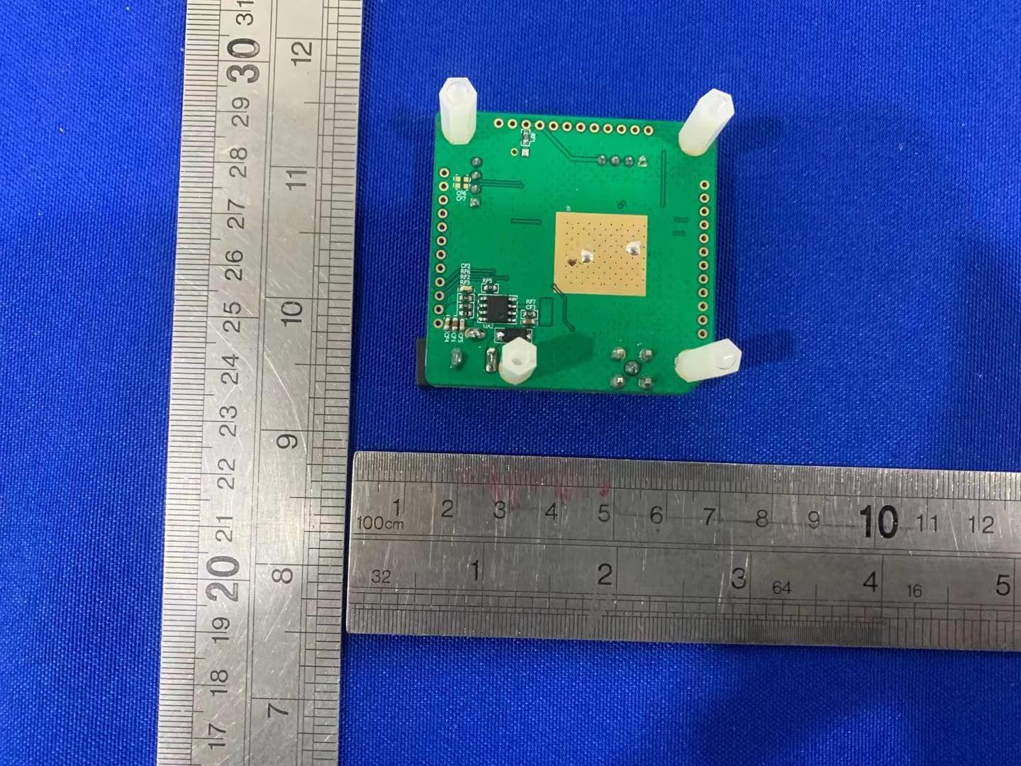 802.11ah WIFI module - FCC ID 2AXPI-R900 - Zhuhai Huge-ic Co.,Ltd.