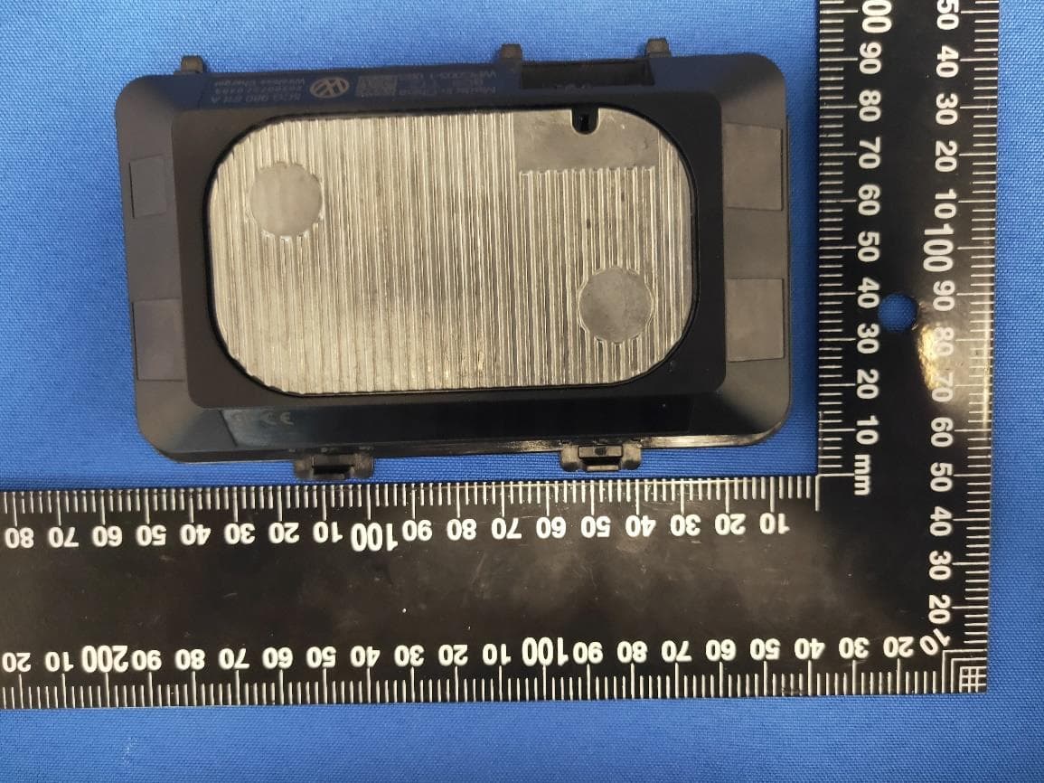 Wireless Charger - FCC ID 2AXPS-WPC003-1 - BCS Automotive Interface Solutions (Suzhou) Co., Ltd (5)