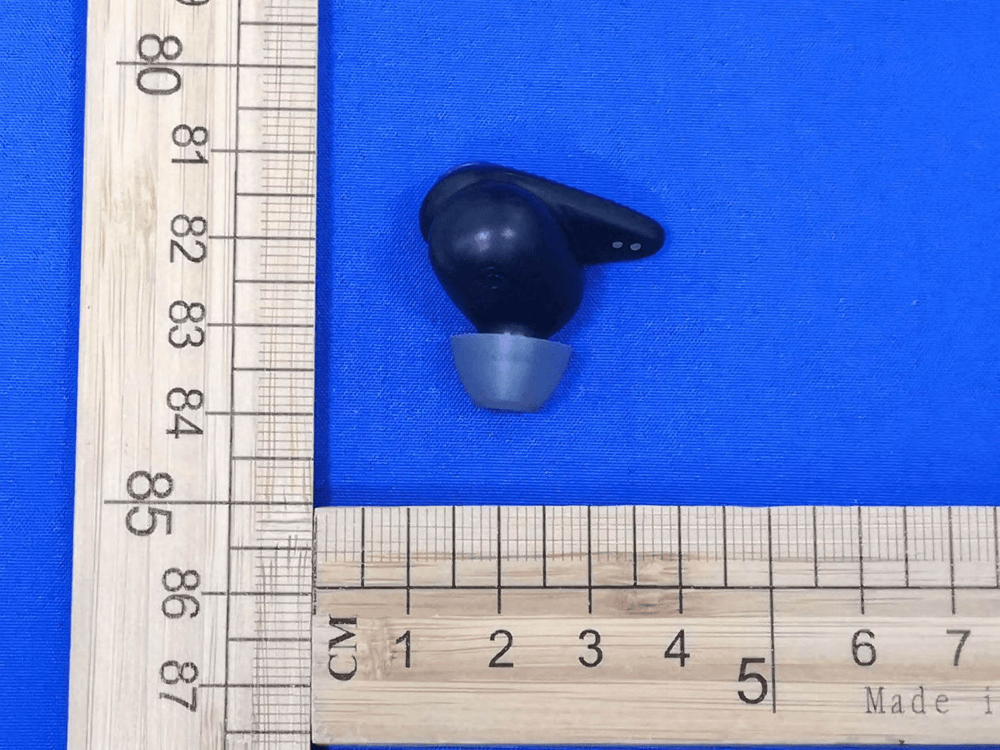 TWS Bluetooth Headset - FCC ID 2AXPW-MD002 - Shenzhen Moldull Acoustic Technology Co.,Ltd. (4)