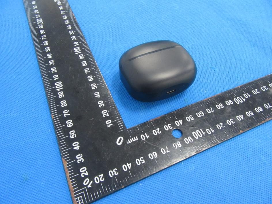 TWS Bluetooth headset - FCC ID 2AXPW-MD037 - Shenzhen Moldull Acoustic Technology Co.,Ltd.