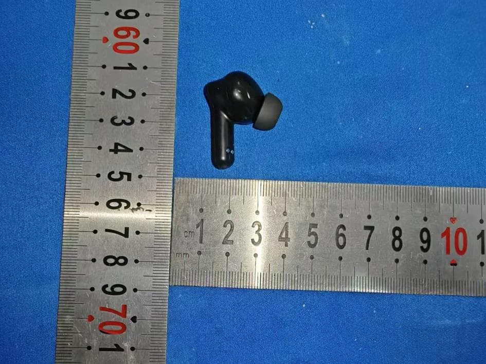 TWS earbuds - FCC ID 2AXPW-MD056 - Shenzhen Moldull Acoustic Technology Co.,Ltd.