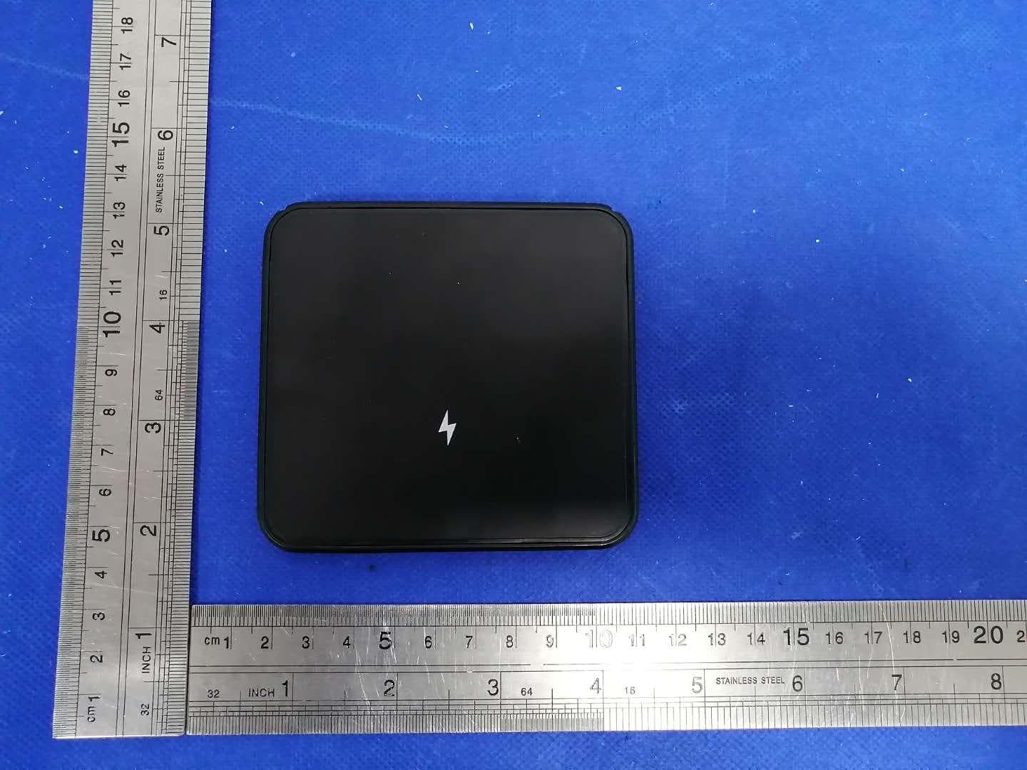 10W Wireless Charger Holder - FCC ID 2AXR6-EL197 - STARLINE USA INC (4)