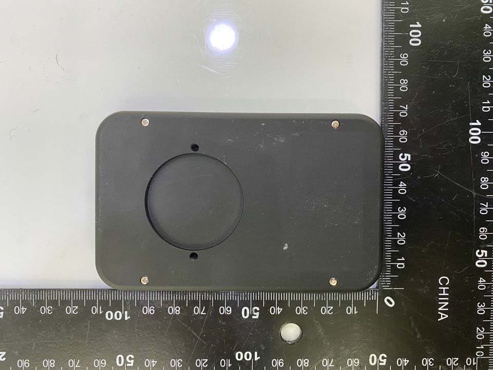 BeraShield Charger - FCC ID 2AXTGBC03AI01 - Smart Guardians Inc.
