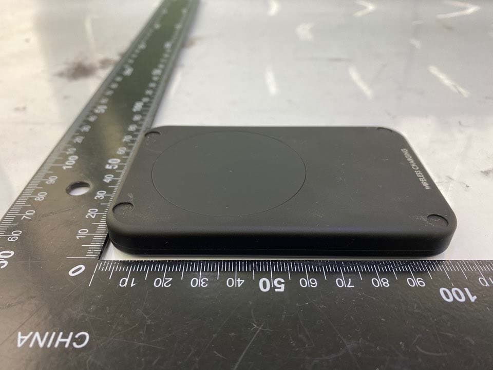 BeraShield Charger - FCC ID 2AXTGBC03AI01 - Smart Guardians Inc. (4)