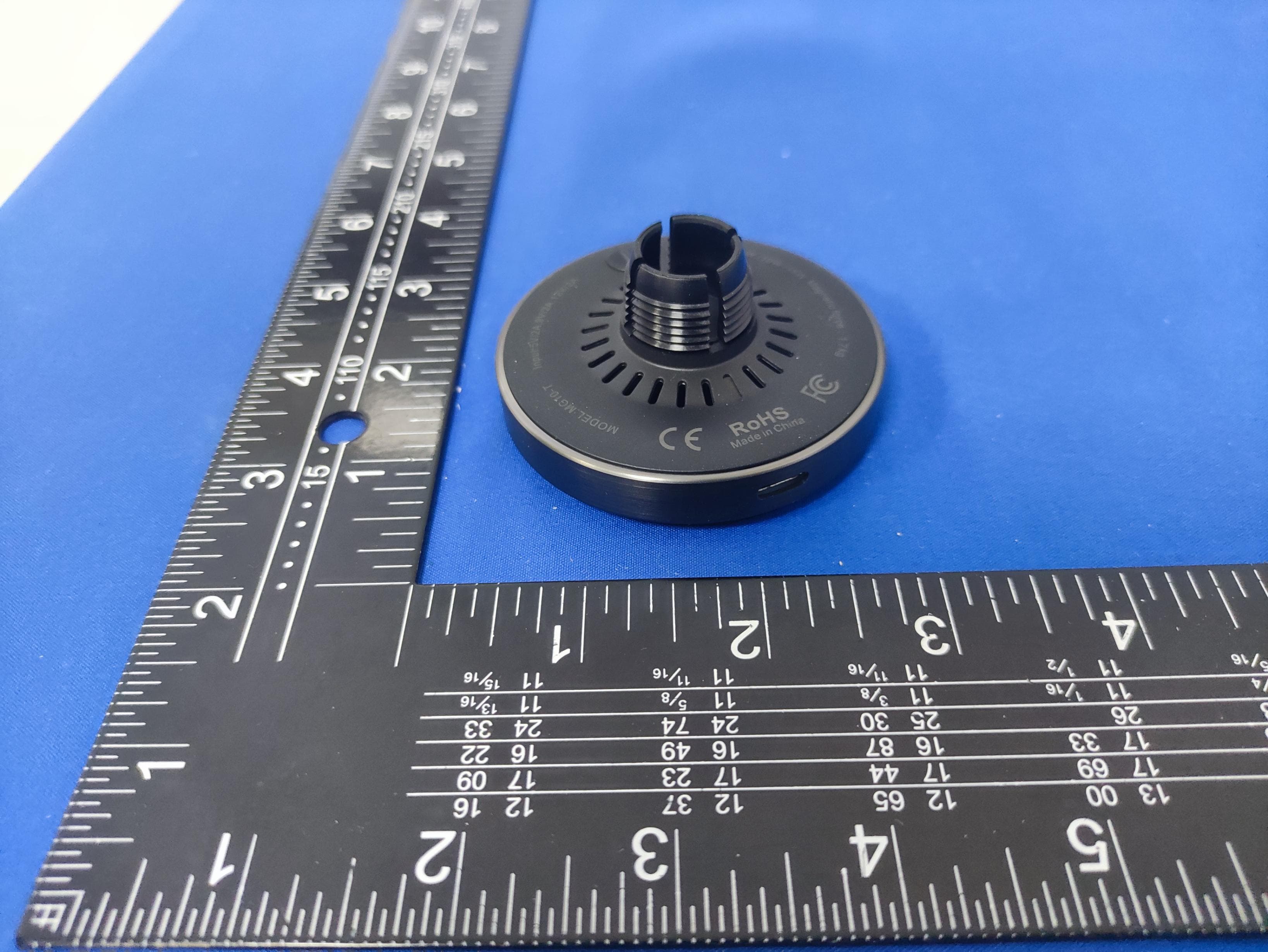 Magnetic Wireless Car Charger Holder - FCC ID 2AXTH-MG10-T - Shenzhen Caibo Technology Co., Ltd. (2)