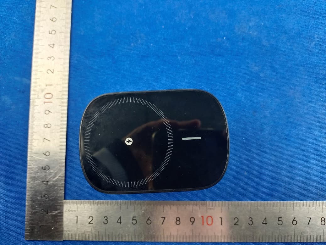 Magnetic Wireless Car Charger Holder - FCC ID 2AXTH-MG6S-MG6 - Shenzhen Caibo Technology Co., Ltd. (4)