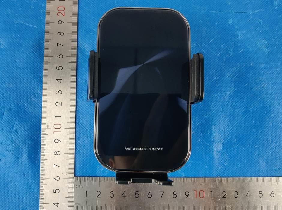 Wireless charger car holder - FCC ID 2AXTH-X7 - Shenzhen Caibo Technology Co., Ltd.