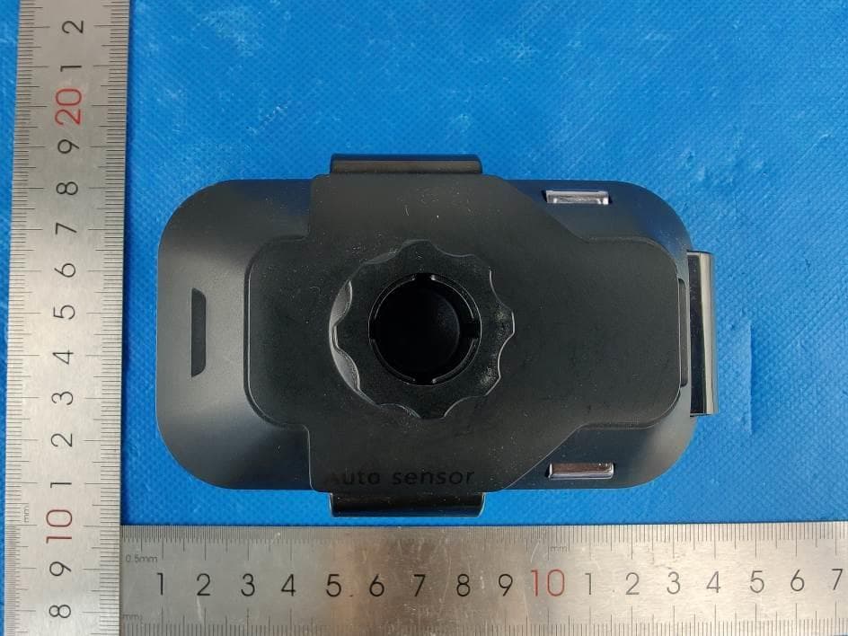 Wireless charger car holder - FCC ID 2AXTH-X7 - Shenzhen Caibo Technology Co., Ltd. (2)