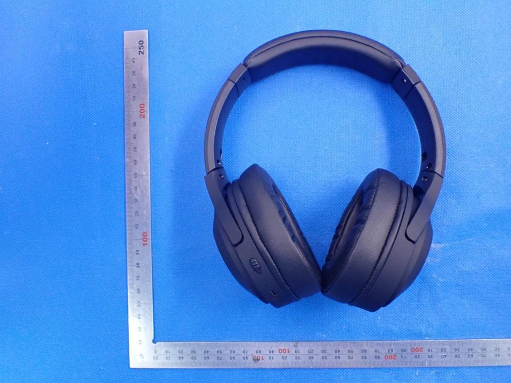 PREM ANC HEADPHONES - FCC ID 2AXUXWIHPANC - MAGNUM BRANDS LTD