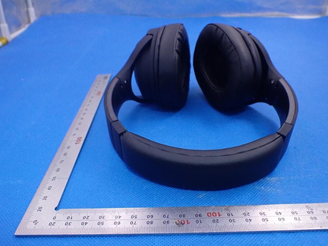 PREM ANC HEADPHONES - FCC ID 2AXUXWIHPANC - MAGNUM BRANDS LTD (5)