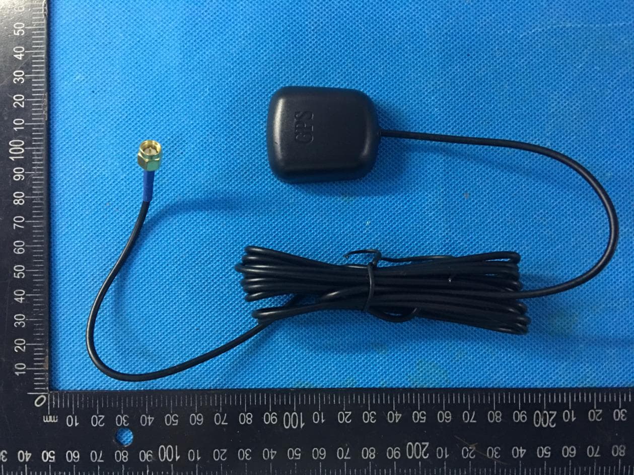 Intelligent Driving Assist System - FCC ID 2AXWG-RDT401BU - Roadefend Intelligence Technology (Shanghai) Co.,Ltd. (2)