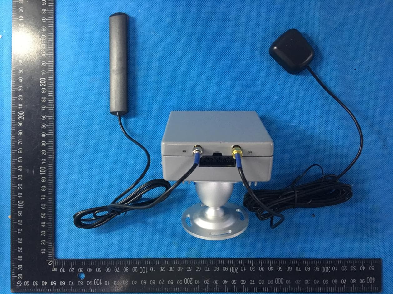 Intelligent Driving Assist System - FCC ID 2AXWG-RDT401BU - Roadefend Intelligence Technology (Shanghai) Co.,Ltd. (3)