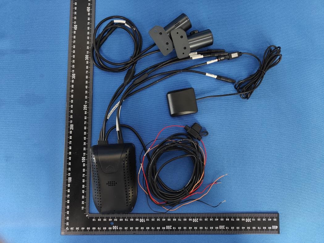 Proactive AI Safety System - FCC ID 2AXWG-RDT600 - Roadefend Intelligence Technology (Shanghai) Co.,Ltd. (4)