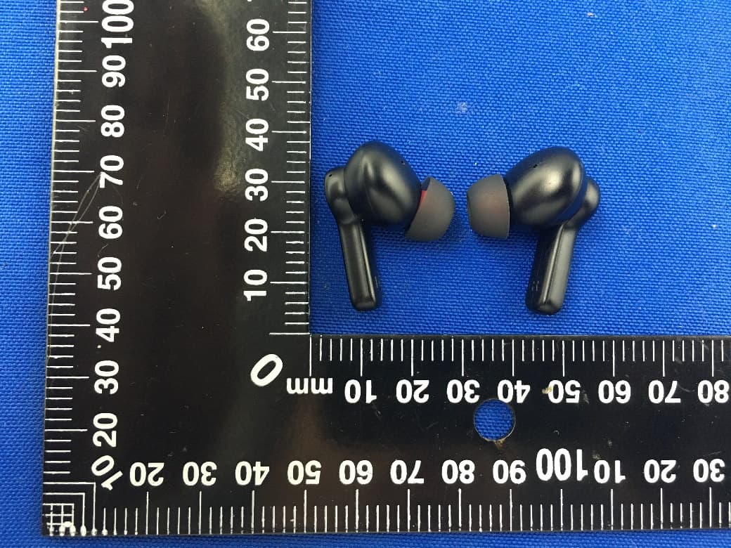 True Wireless Gaming Earphone - FCC ID 2AXWI-M30 - 5-Link Technology Co., Ltd.