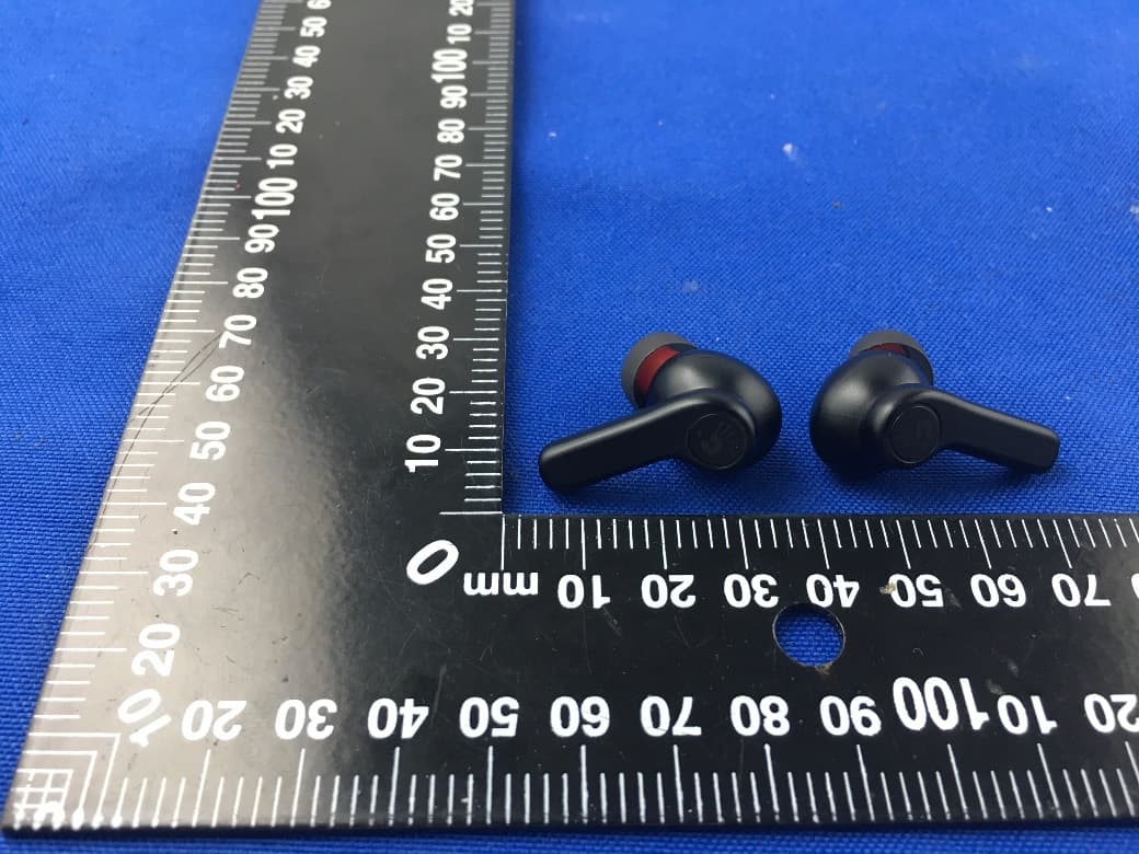 True Wireless Gaming Earphone - FCC ID 2AXWI-M3001 - 5-Link Technology Co., Ltd. (5)