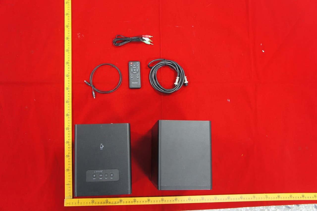 BT Wireless HiFi speaker - FCC ID 2AXXD-MLBT2521 - Musilab Electronic (DongGuan) Co., Ltd (4)